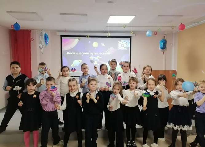 «Космическое приключение», посвященное Дню космонавтики, прошло  в «Кванториуме Сибирь»